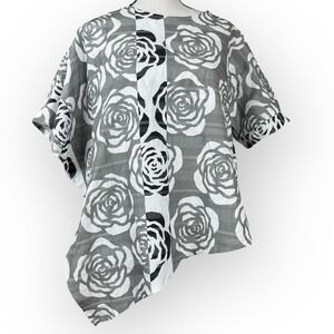 Niche Nilgun Derman Abstract Floral Asymmetrical Tunic Top  XS White & Black USA